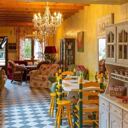 Castronuno Beautiful Alamedas - Una Casa Rural Con Una Historia Unica المظهر الخارجي الصورة