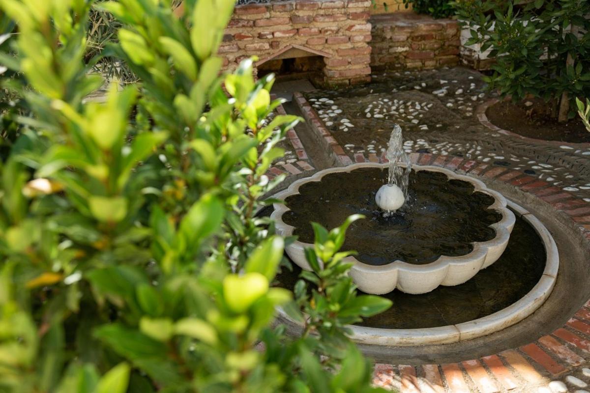 Castronuno Beautiful Alamedas - Una Casa Rural Con Una Historia Unica المظهر الخارجي الصورة