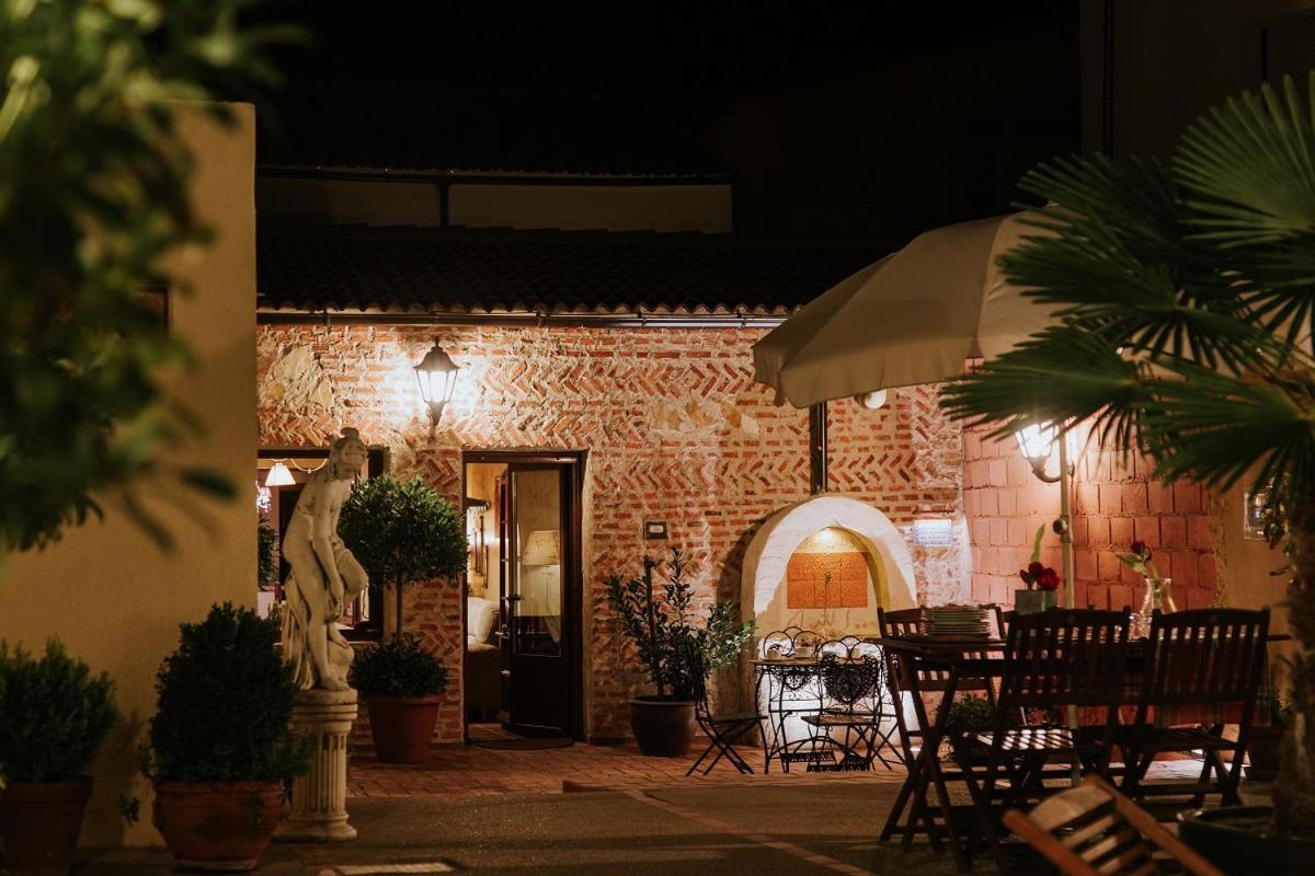 Castronuno Beautiful Alamedas - Una Casa Rural Con Una Historia Unica المظهر الخارجي الصورة