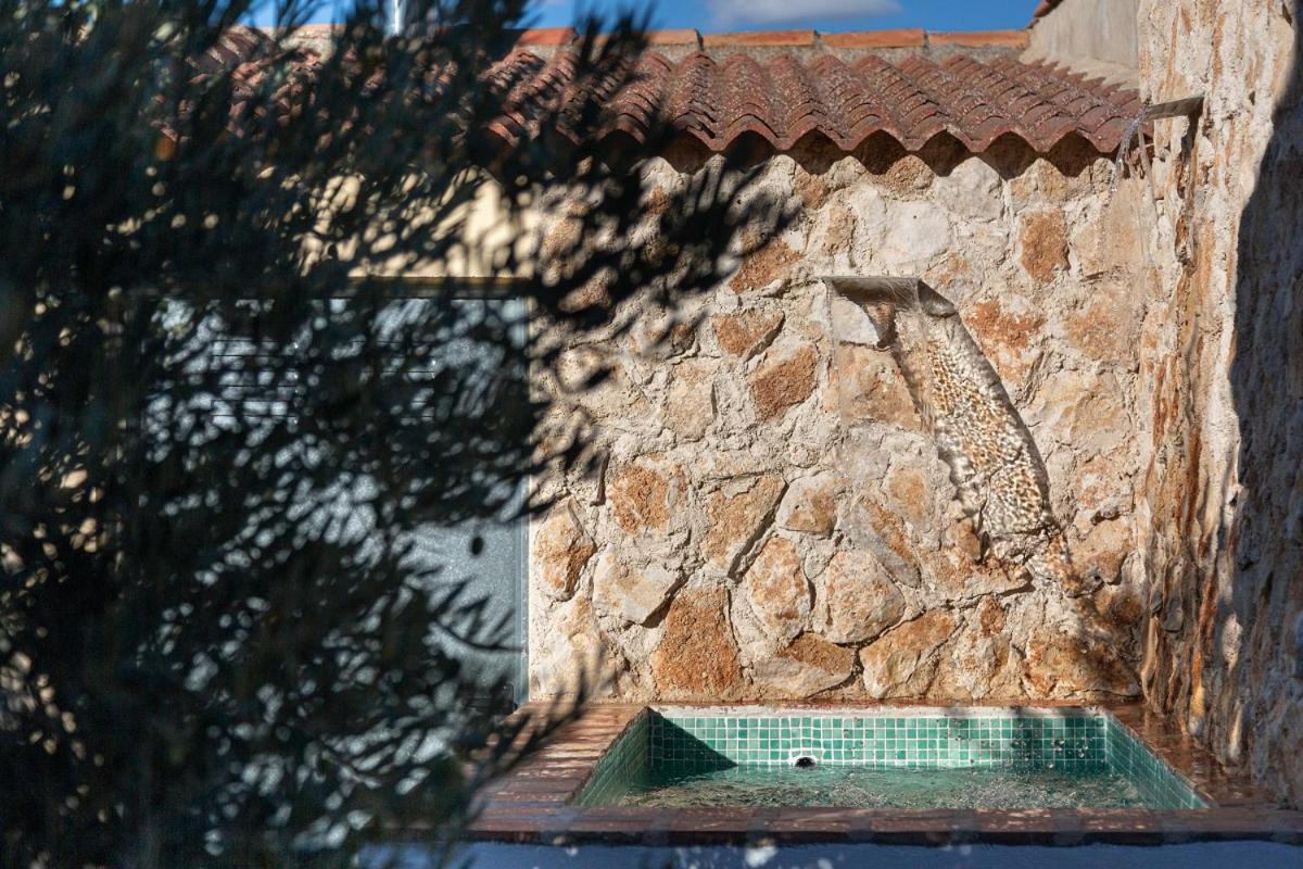 Castronuno Beautiful Alamedas - Una Casa Rural Con Una Historia Unica المظهر الخارجي الصورة