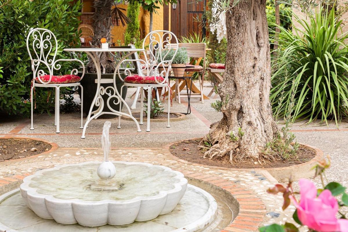Castronuno Beautiful Alamedas - Una Casa Rural Con Una Historia Unica المظهر الخارجي الصورة