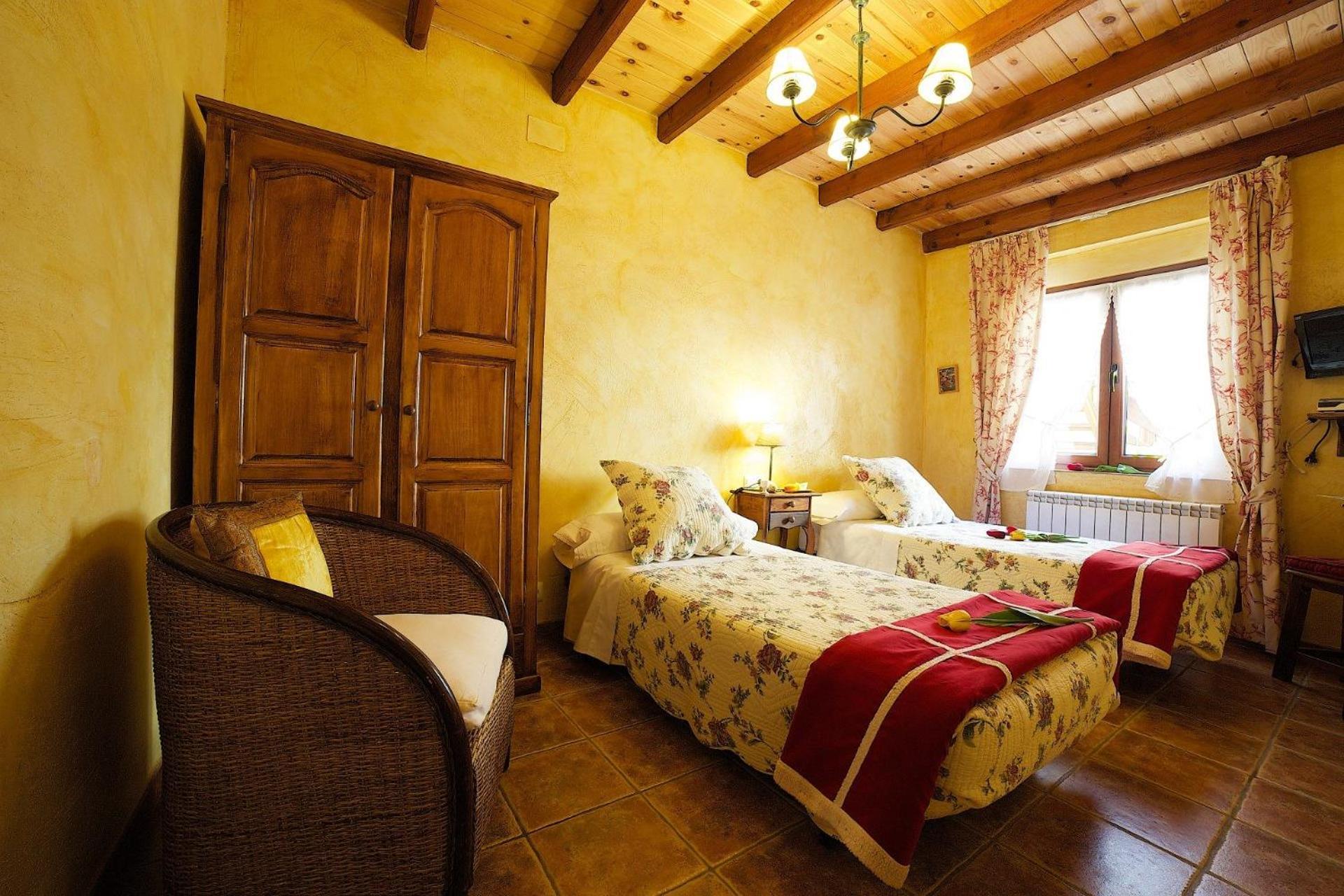 Castronuno Beautiful Alamedas - Una Casa Rural Con Una Historia Unica المظهر الخارجي الصورة