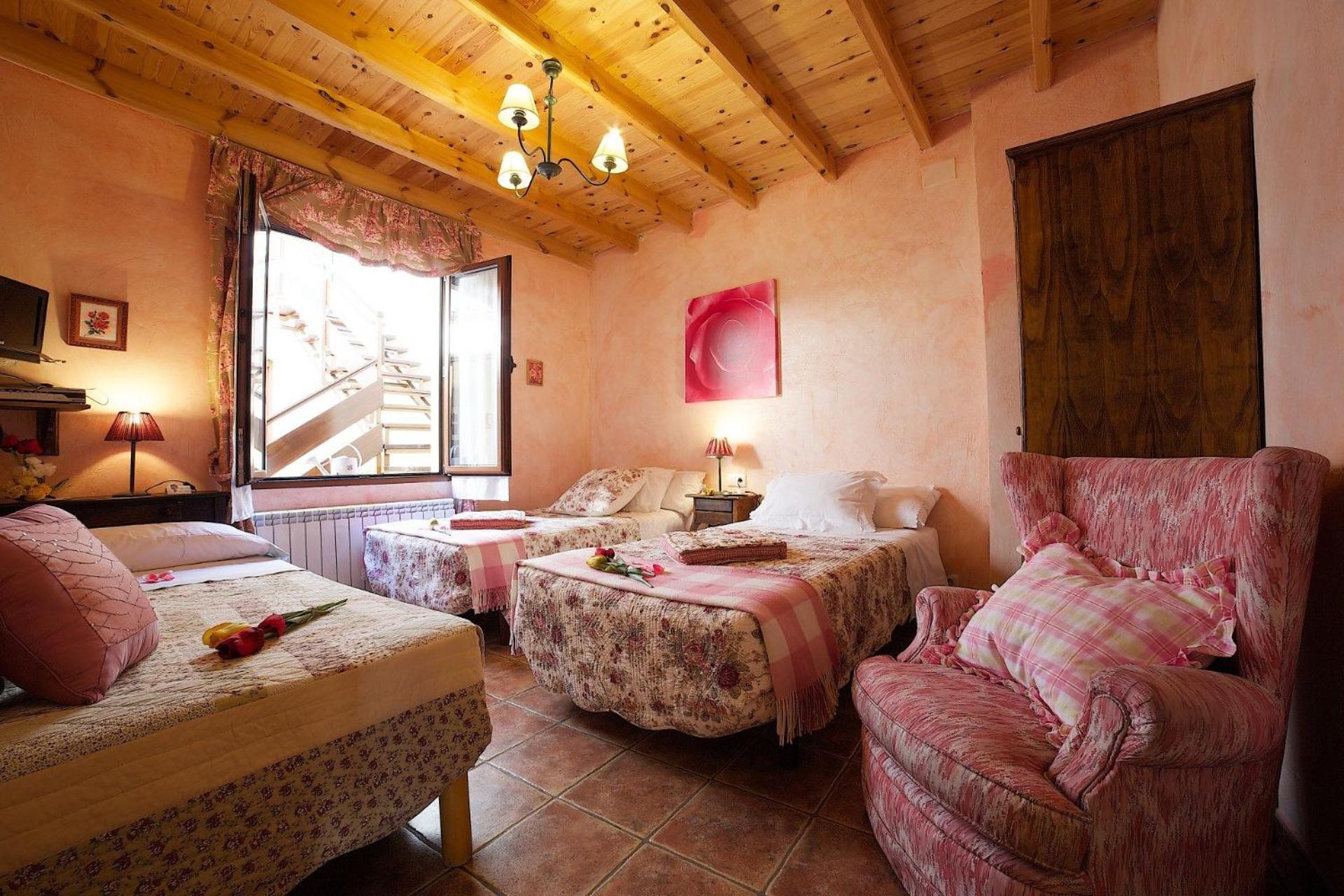 Castronuno Beautiful Alamedas - Una Casa Rural Con Una Historia Unica المظهر الخارجي الصورة