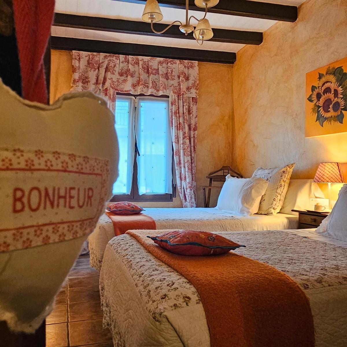 Castronuno Beautiful Alamedas - Una Casa Rural Con Una Historia Unica المظهر الخارجي الصورة